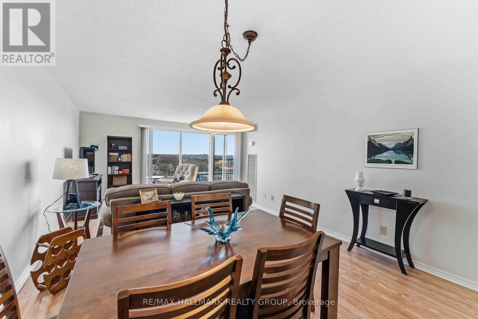 906 - 545 ST LAURENT BOULEVARD — photo 11