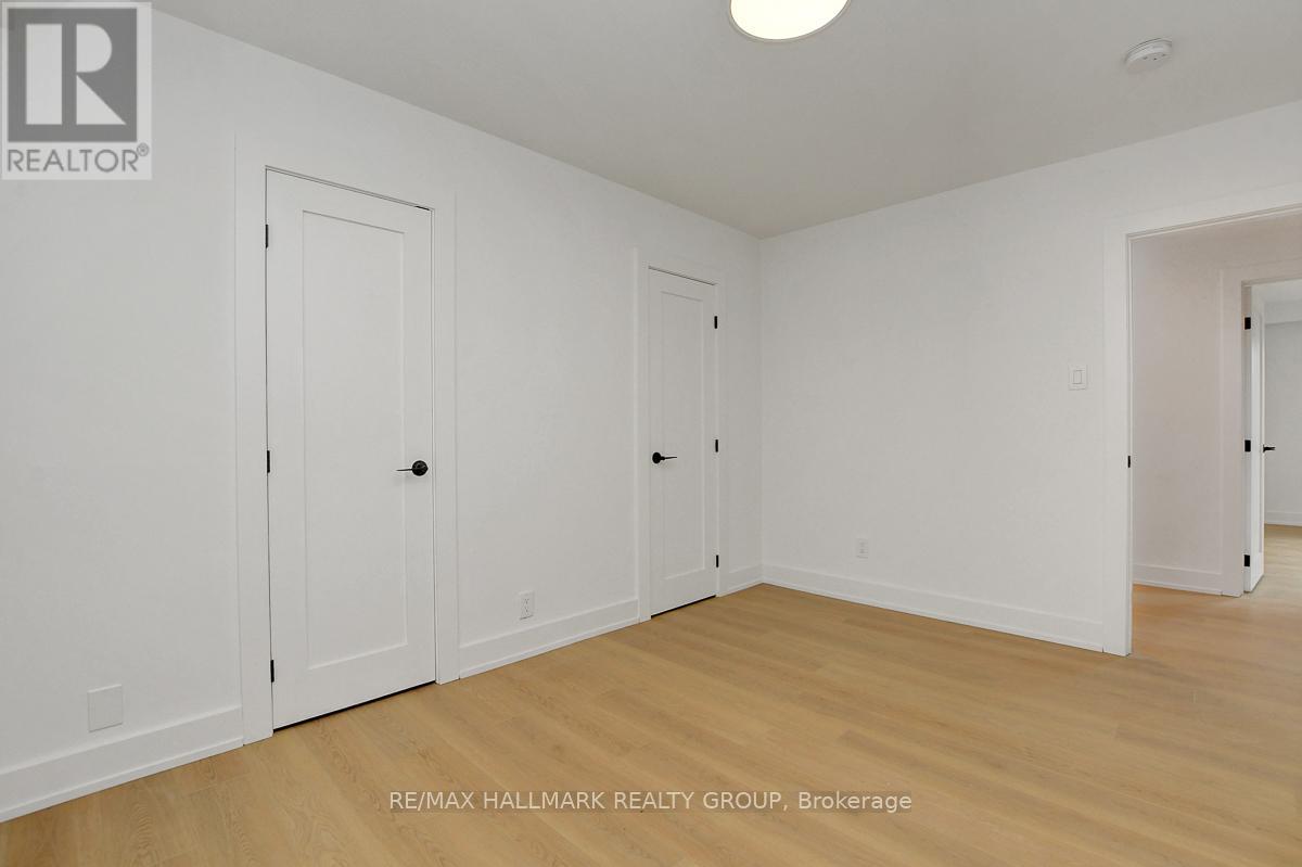 269 MICHEL CIRCLE — photo 21