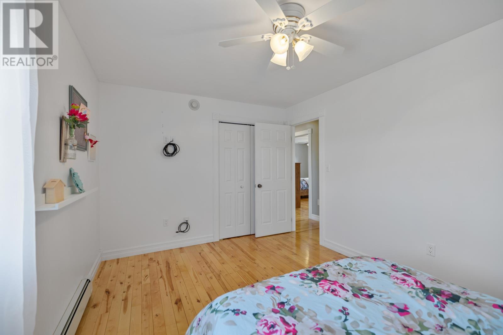 125 BIRKALLUM DRIVE - 29