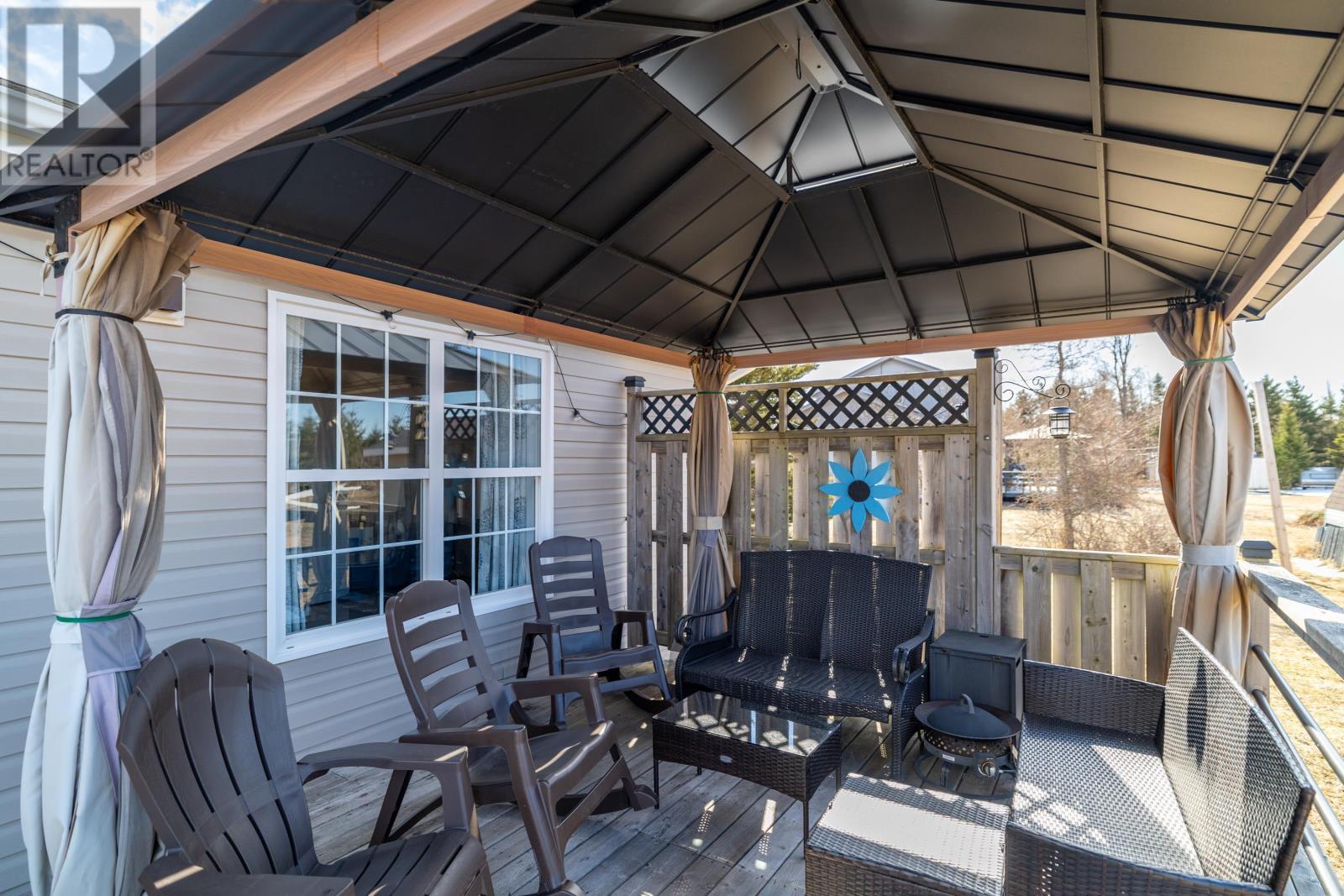 125 BIRKALLUM DRIVE - 45