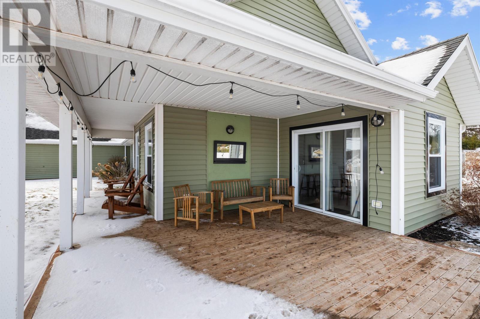 #36 118 SCHOOLHOUSE LANE - 16