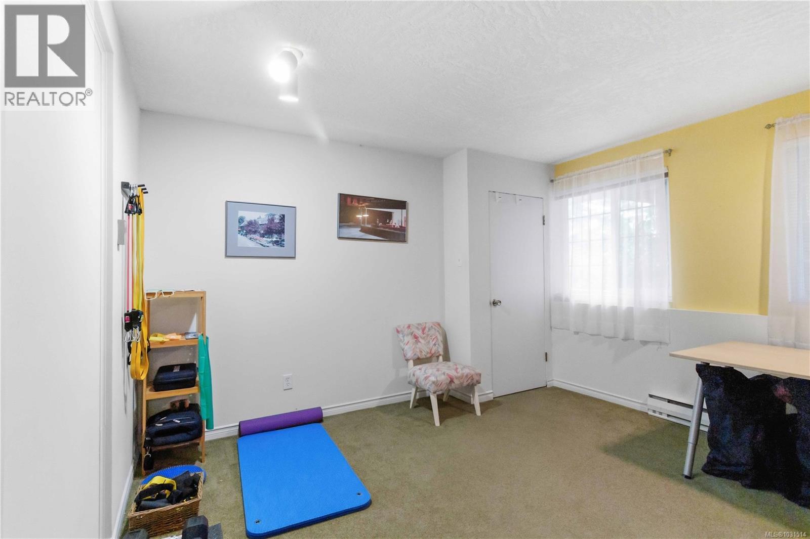 4719 TREETOP HTS - 23