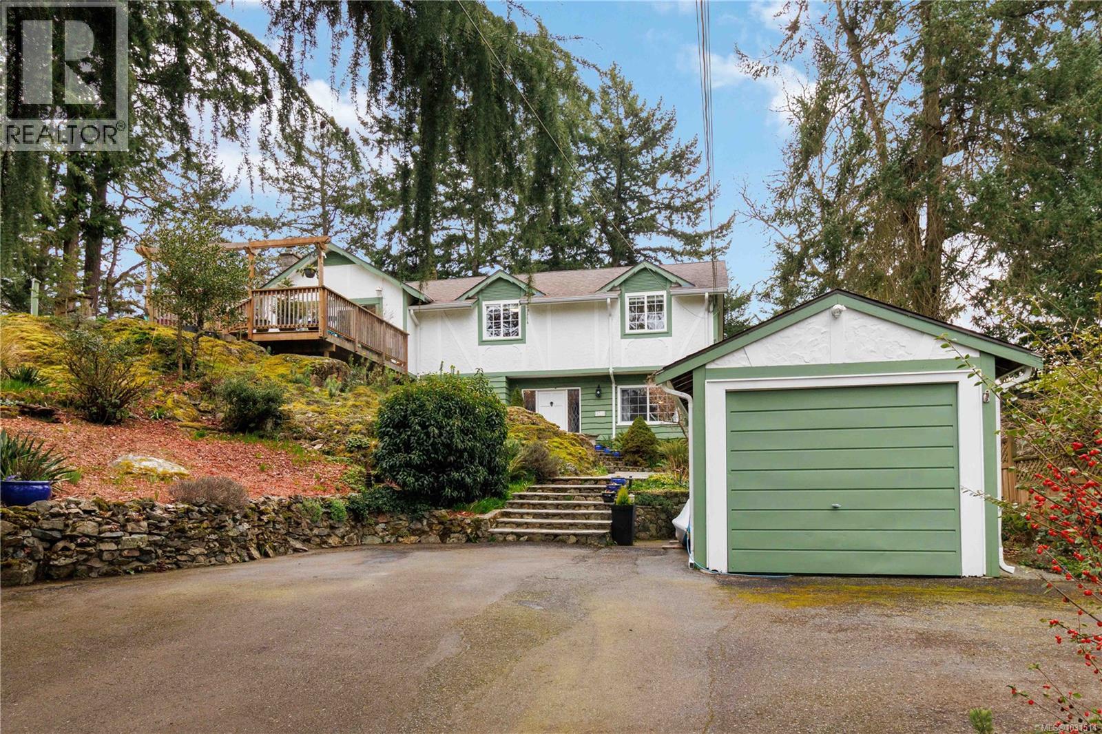 4719 TREETOP HTS - 36