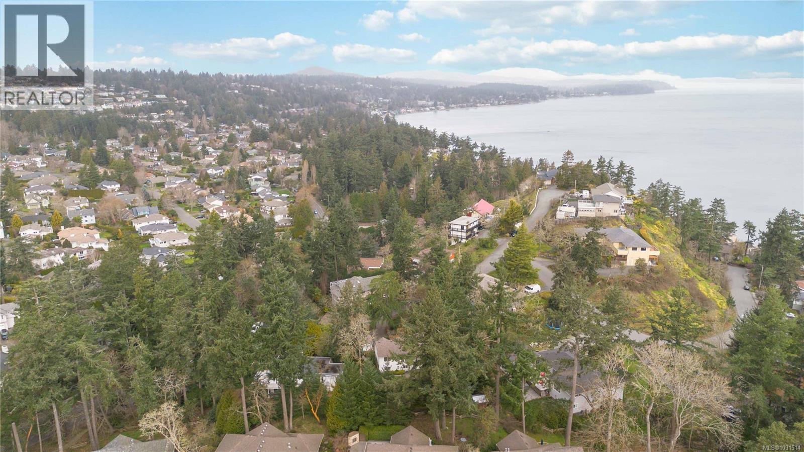 4719 TREETOP HTS - 47