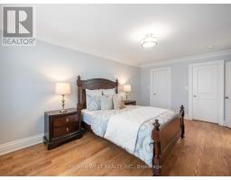 5 Paula Boulevard, Toronto, ON M8W4B5 Photo 34