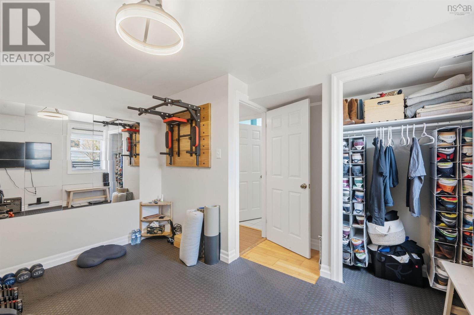 Property 43 of 45 of 21 Walker Street