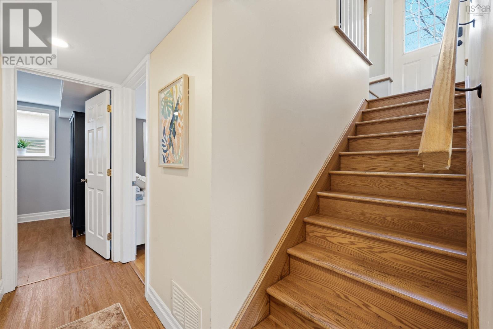 Property 27 of 45 of 21 Walker Street