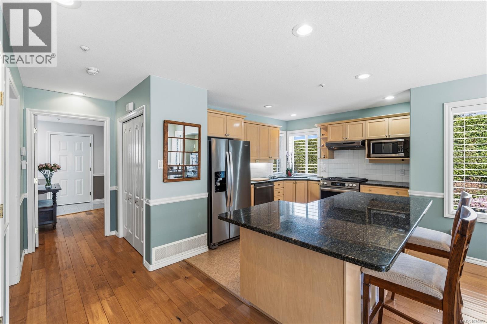 12 6595 Groveland Dr, Nanaimo