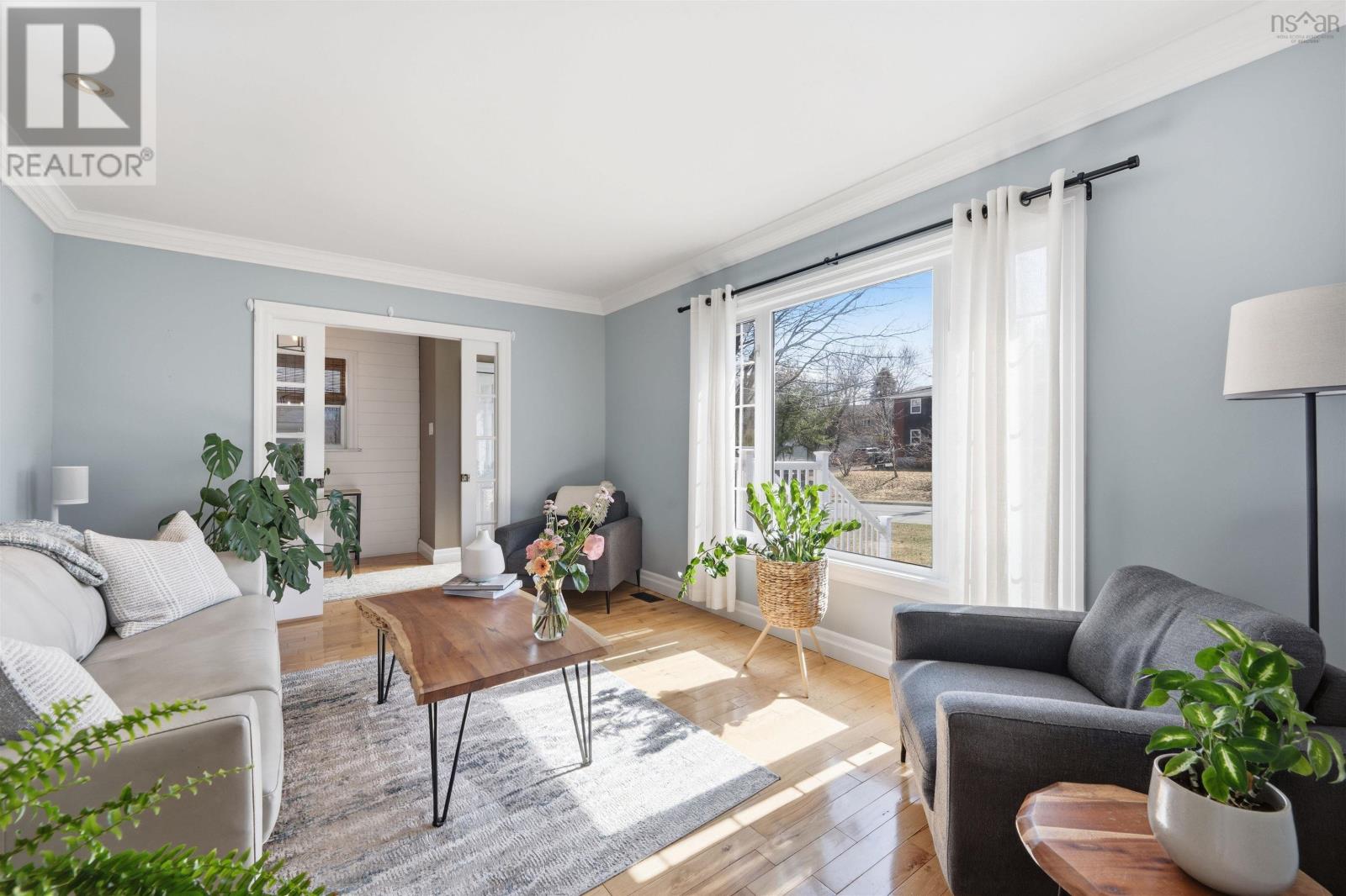 Property 24 of 45 of 21 Walker Street