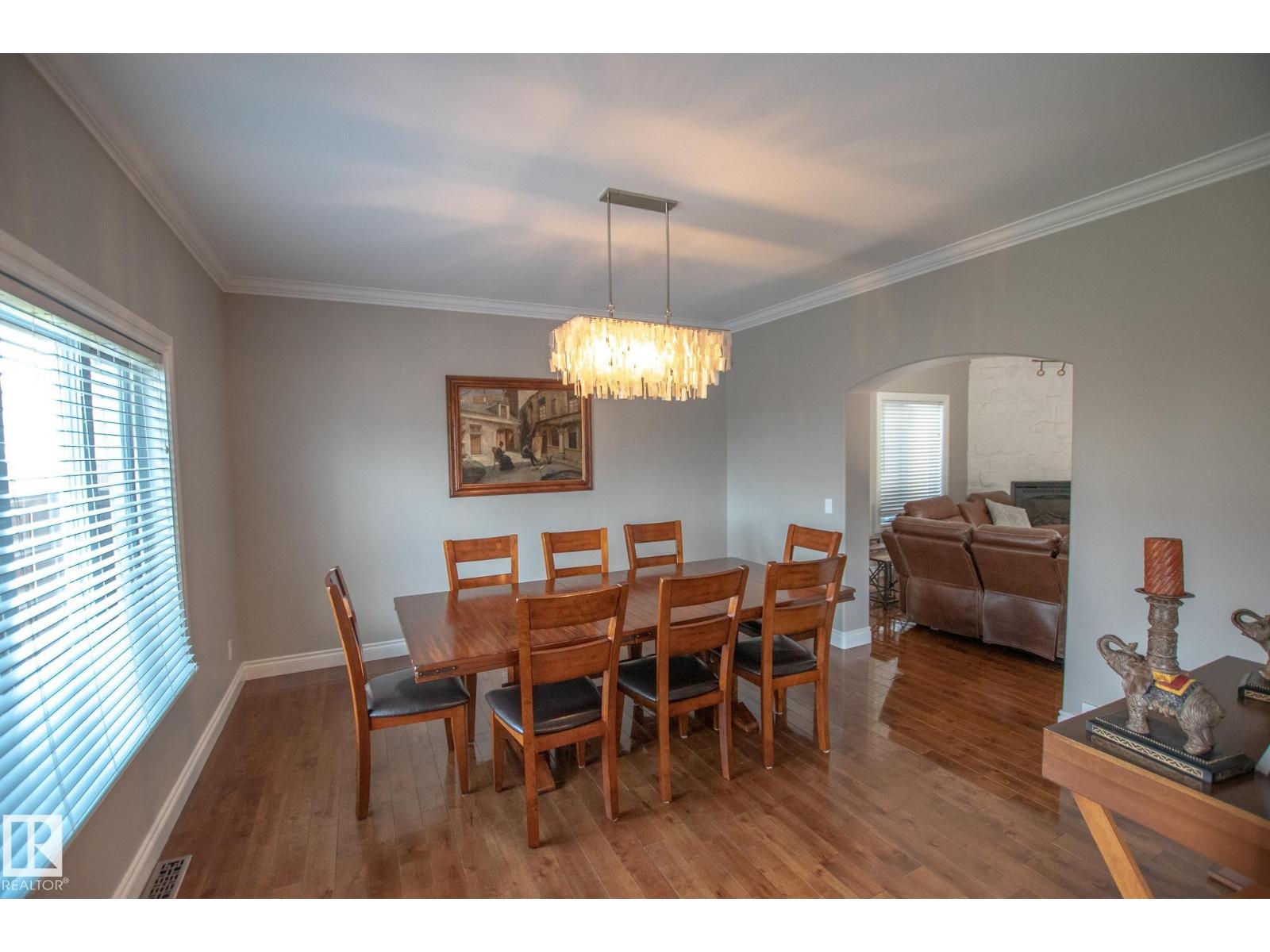 3719 LAKESHORE DR - 25