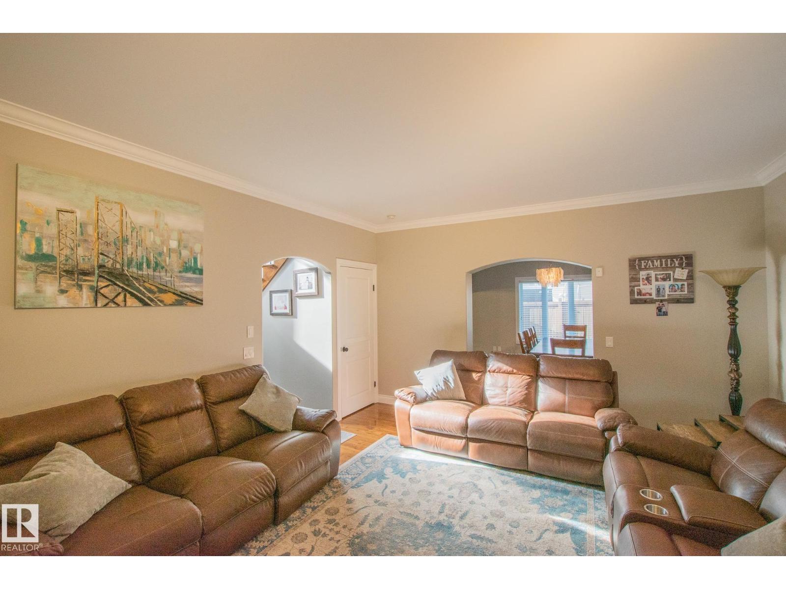 3719 LAKESHORE DR - 28