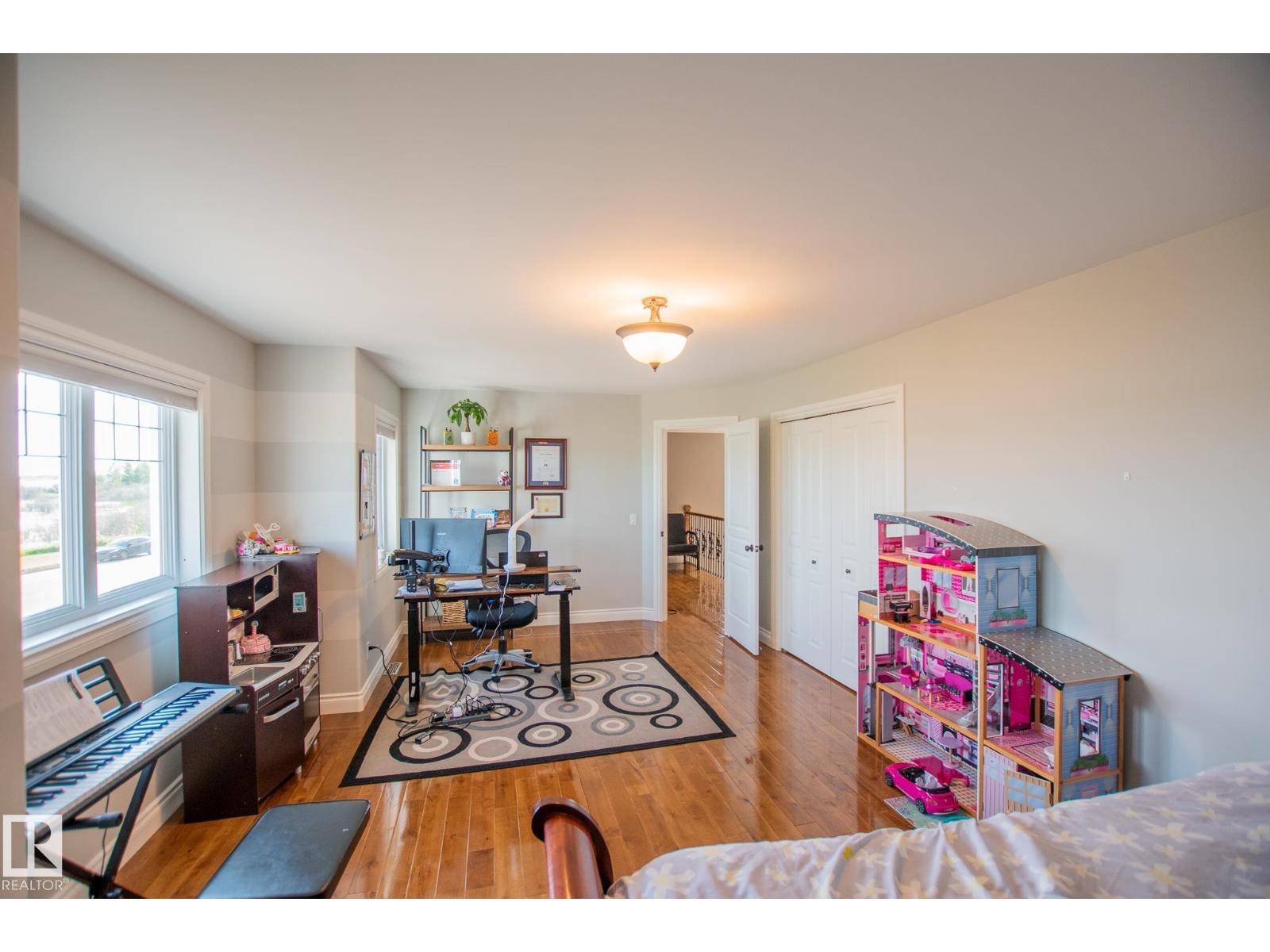 3719 LAKESHORE DR - 38