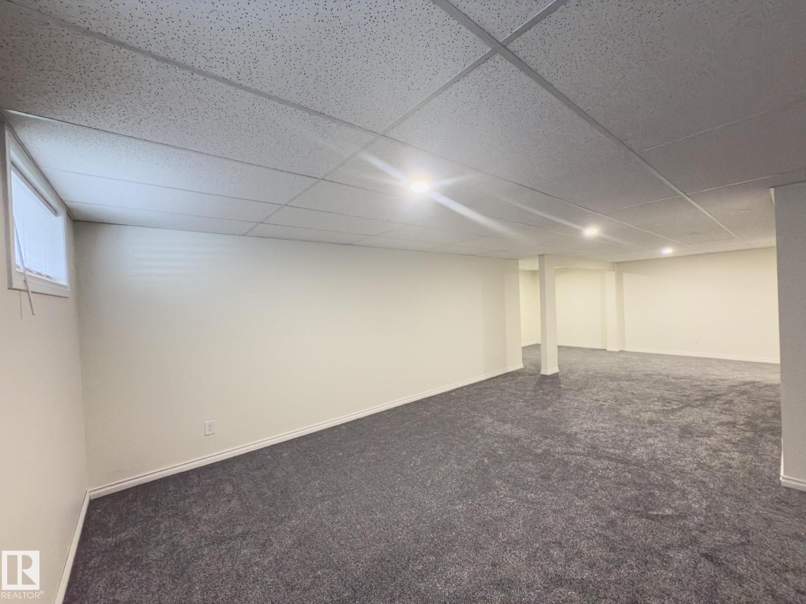 3719 LAKESHORE DR - 43