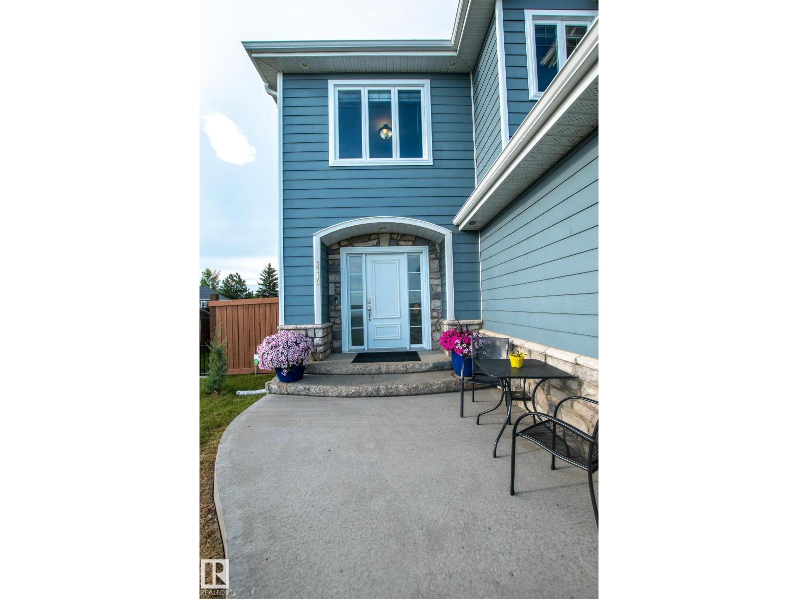3719 LAKESHORE DR - 8
