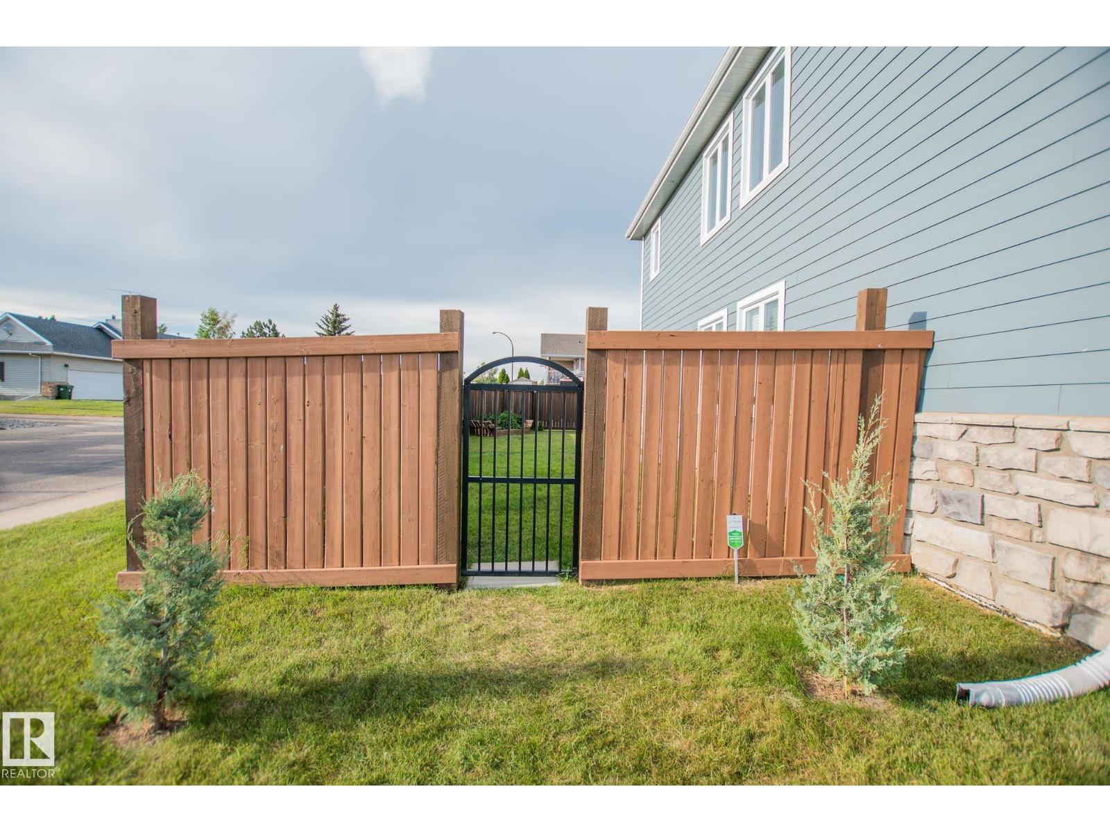 3719 LAKESHORE DR - 9