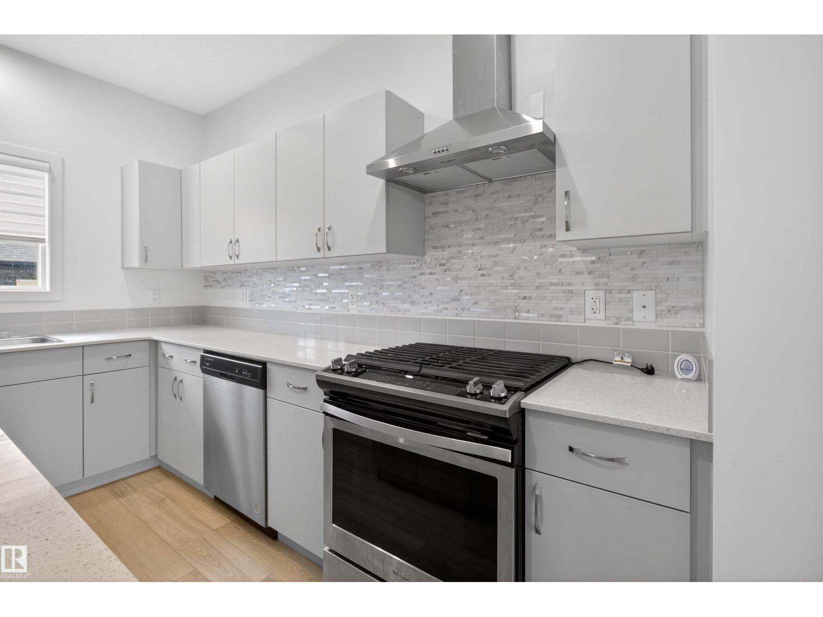 1265 ROSENTHAL BV NW, Edmonton