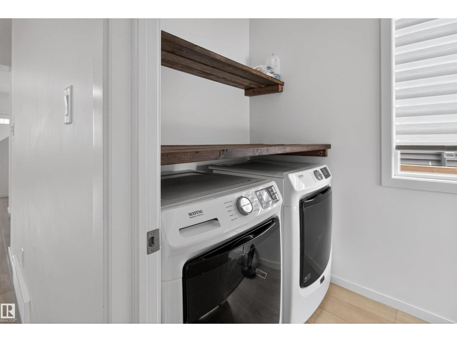 1265 ROSENTHAL BV NW, Edmonton