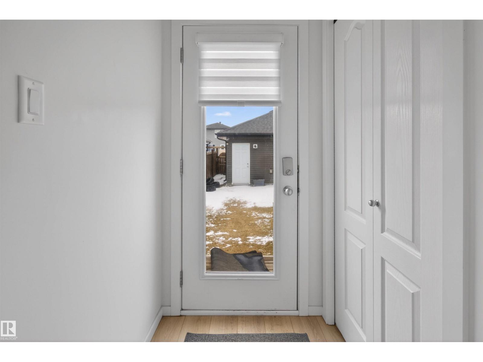 1265 ROSENTHAL BV NW, Edmonton