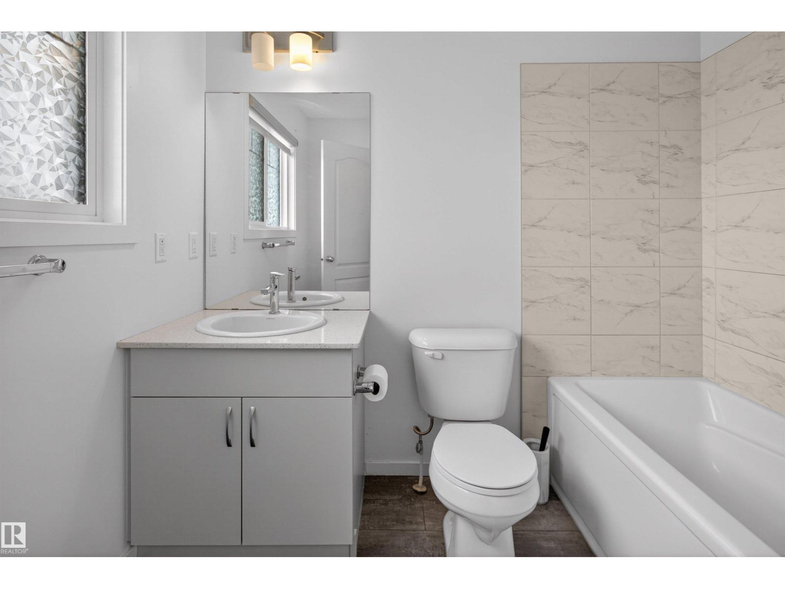 1265 ROSENTHAL BV NW, Edmonton