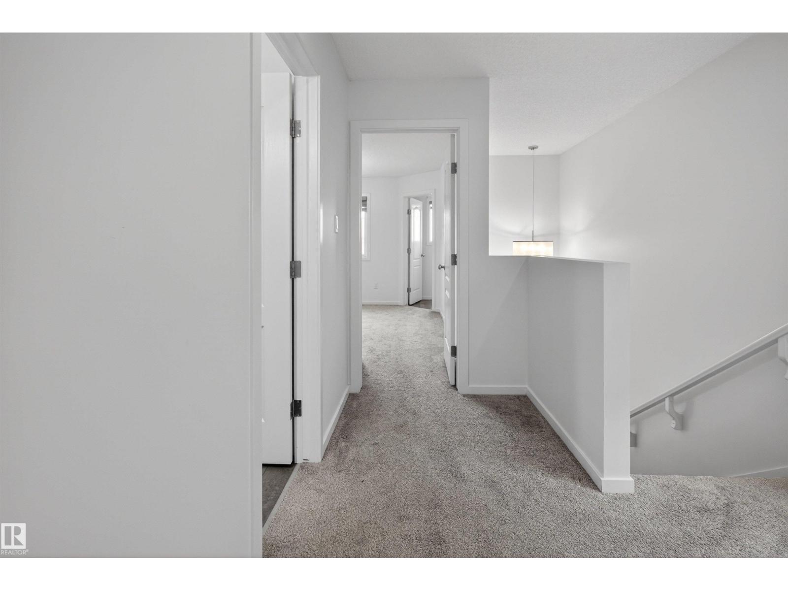 1265 ROSENTHAL BV NW, Edmonton