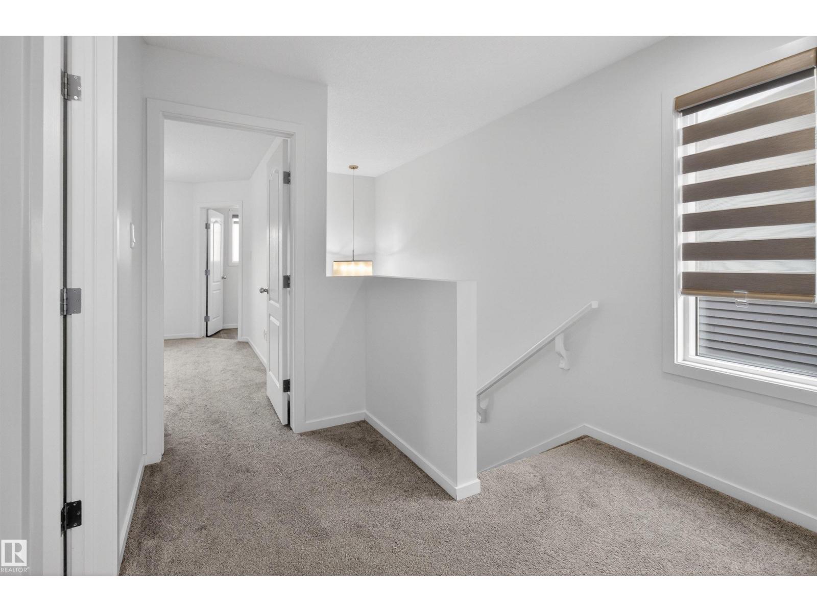 1265 ROSENTHAL BV NW, Edmonton