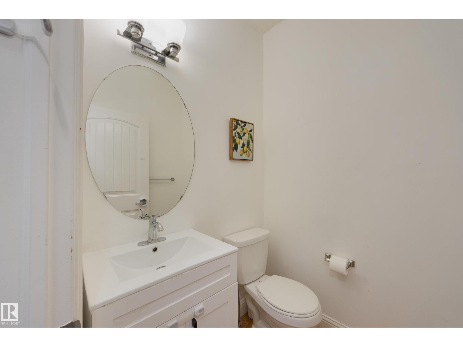 6131 10 AV SW, Edmonton