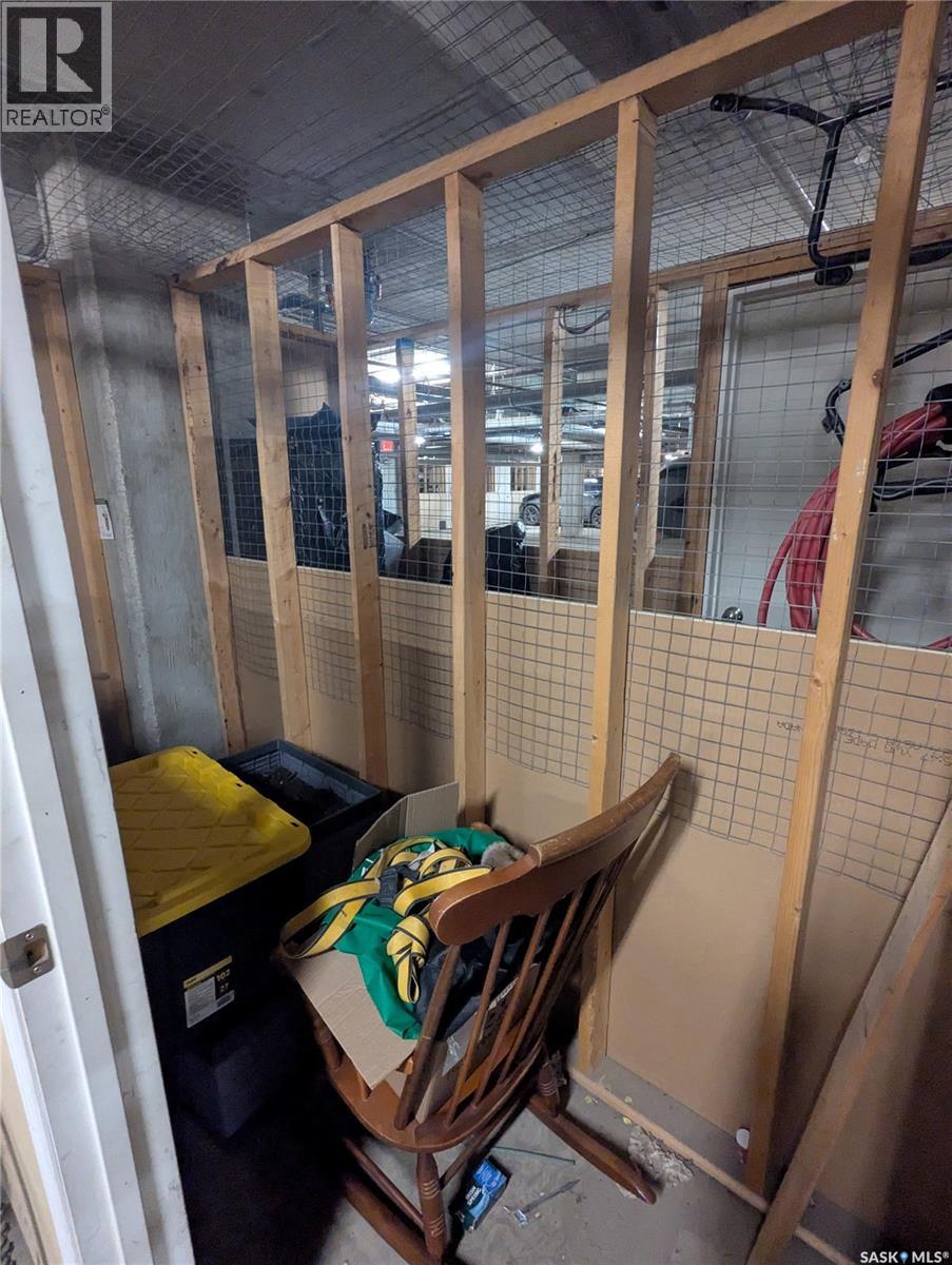 #323 150 PAWLYCHENKO LANE - 24