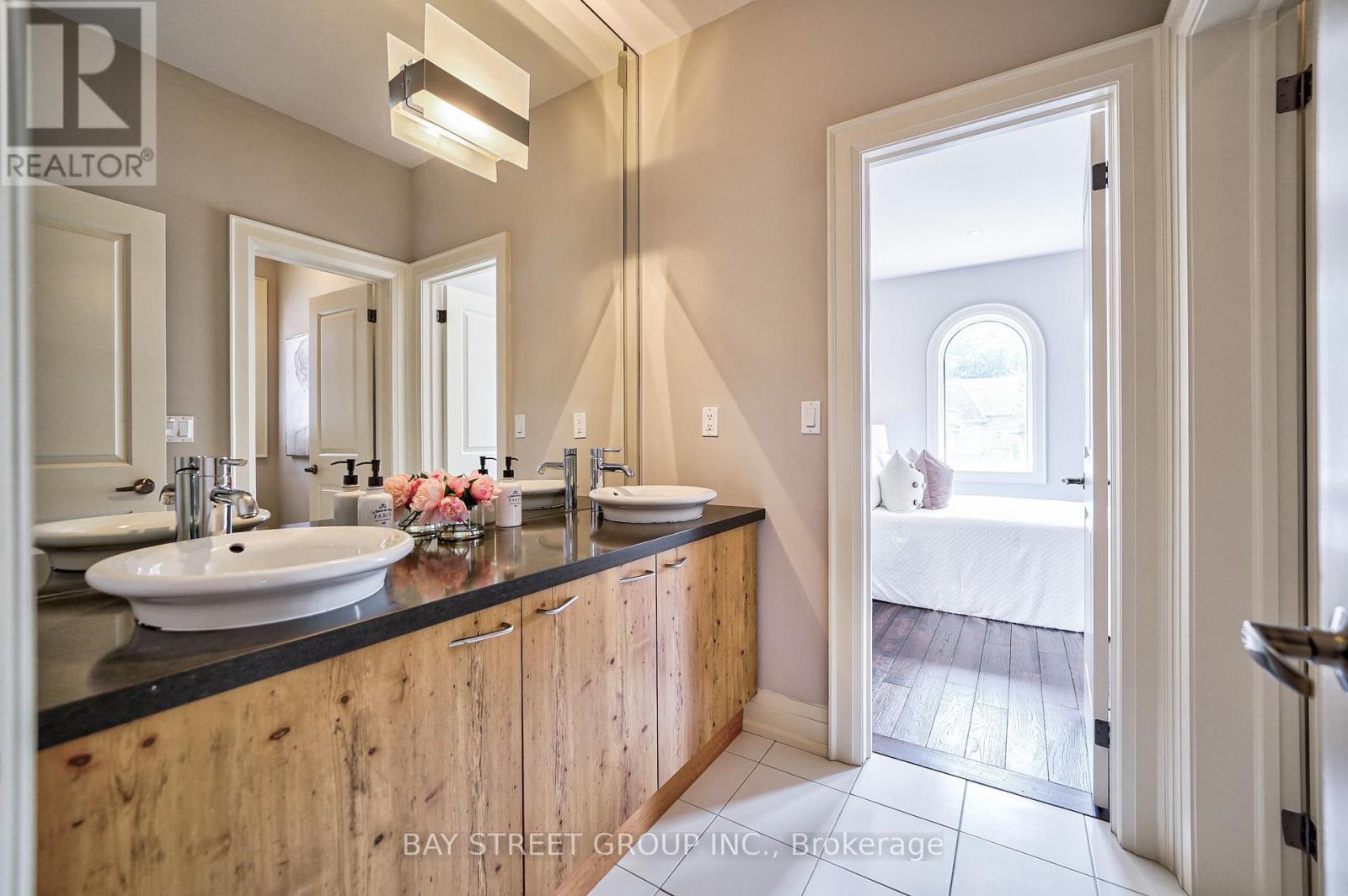 80 CHURCHILL AVENUE - 37