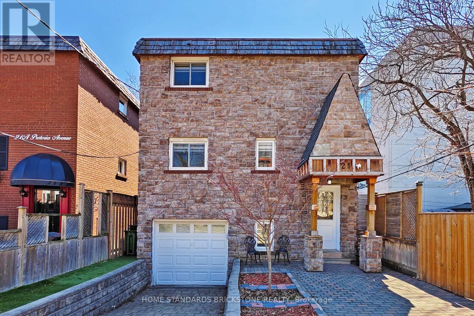 21 PRETORIA AVENUE - 2