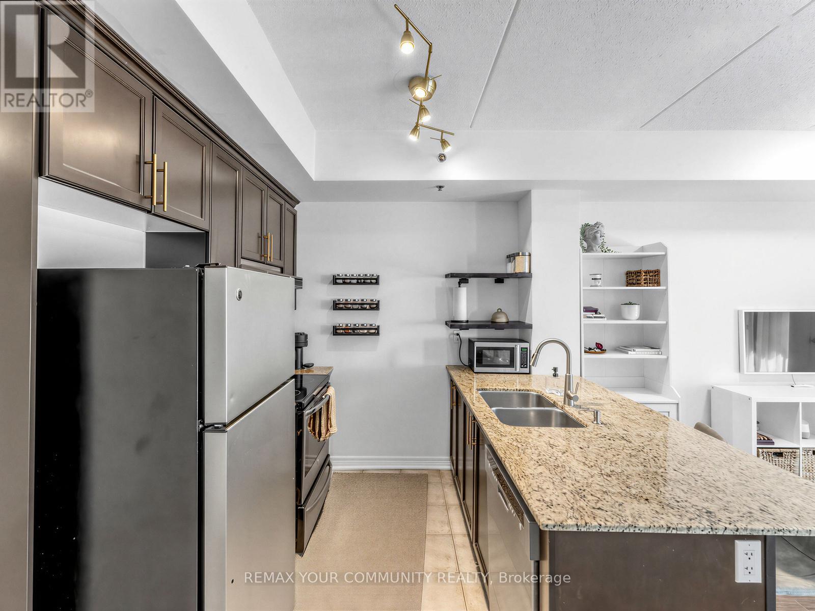 #414 1421 COSTIGAN ROAD - 8