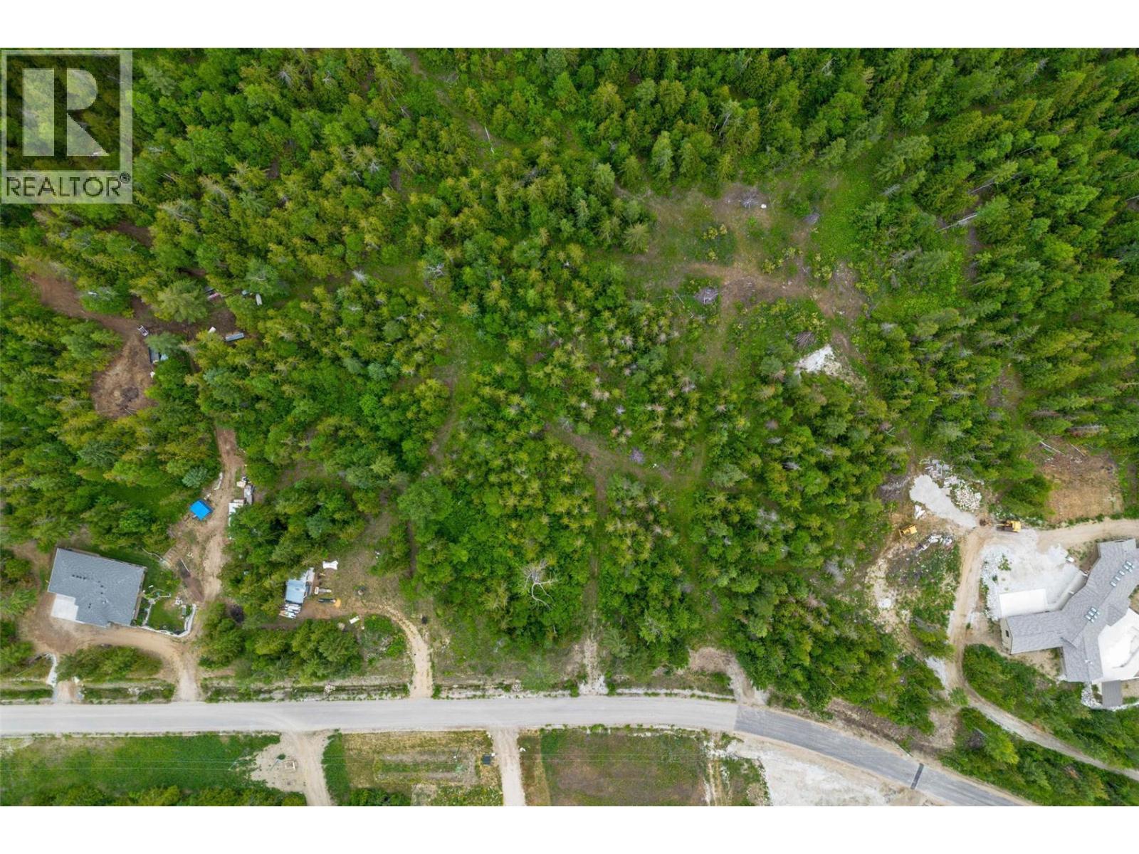  PH 3 Tatlow Road Southeast, Salmon Arm