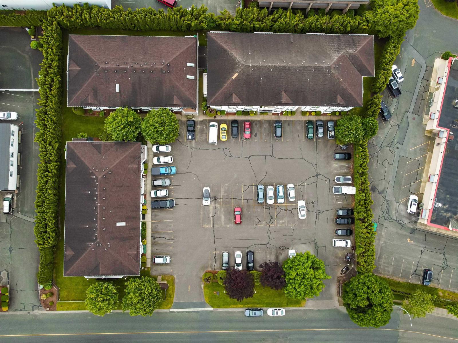 220 45669 MCINTOSH DRIVE, Chilliwack Proper South, Chilliwack