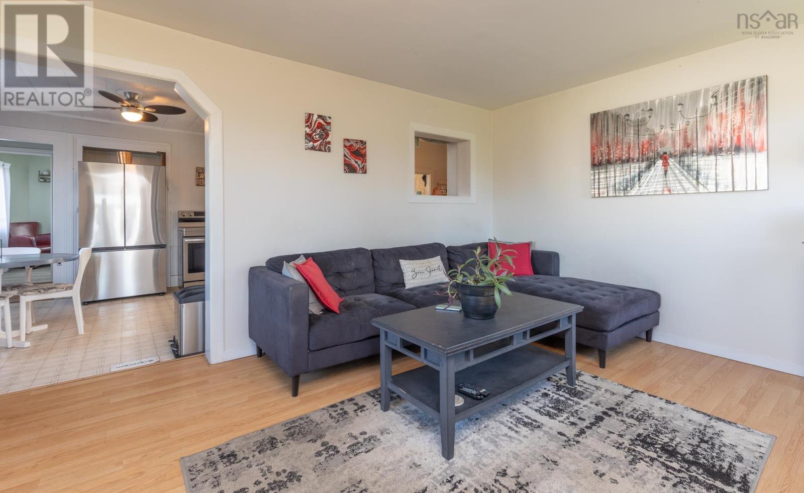 Property 5 of 41 of 2484 Highway 1