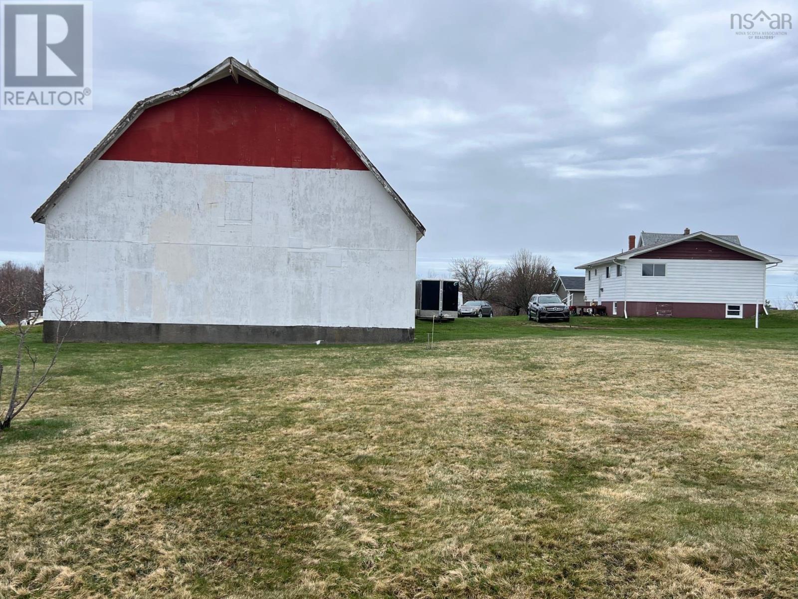 Property 4 of 24 of Neville Street