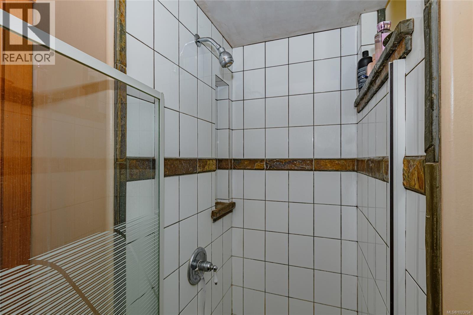 1252 Isabella Point Rd, Salt Spring