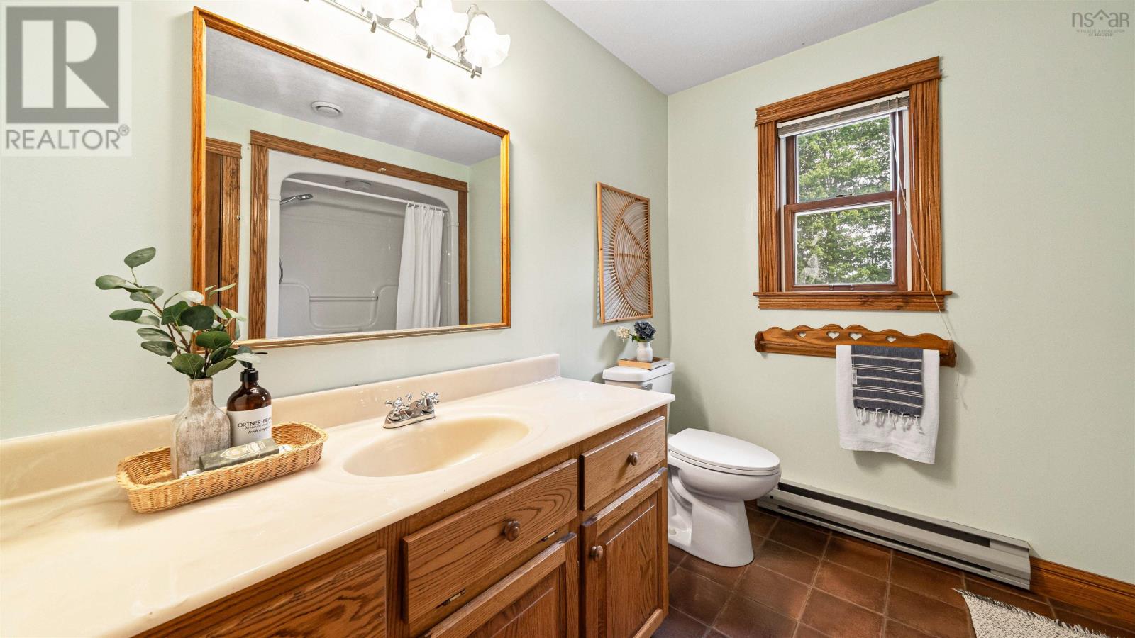 Property 20 of 33 of 156 Brown Street