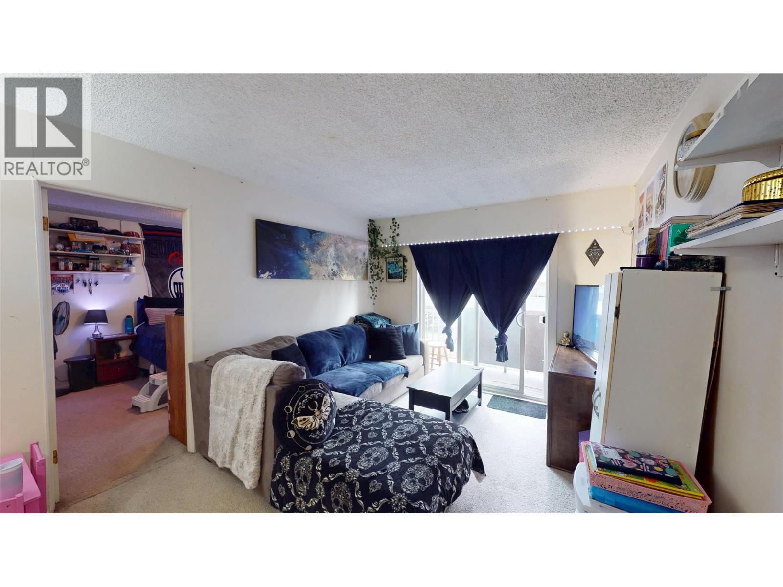 2117 2nd Street N Unit# 207, Cranbrook