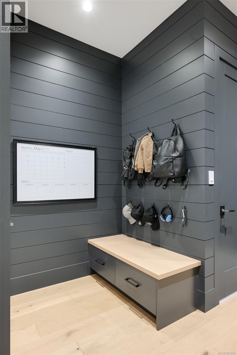 2042 PINEHURST TERR - 34