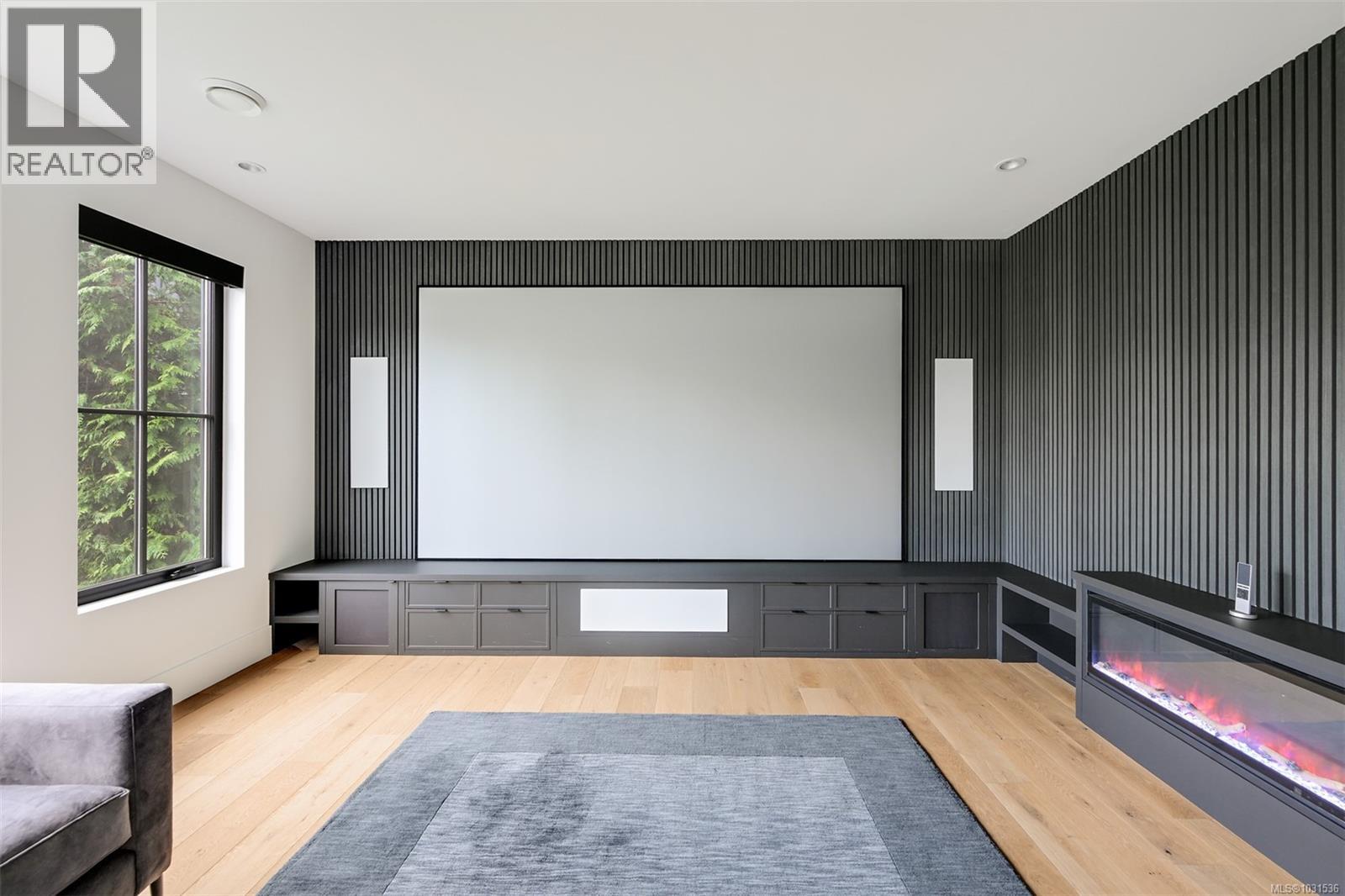 2042 PINEHURST TERR - 60