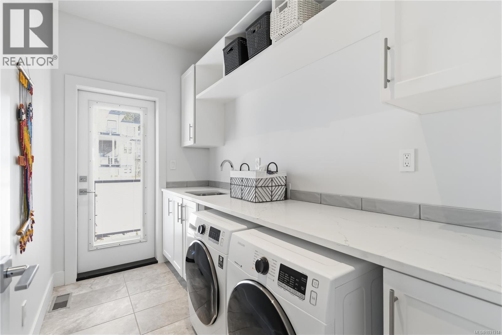 533 Gurunank Lane, Colwood