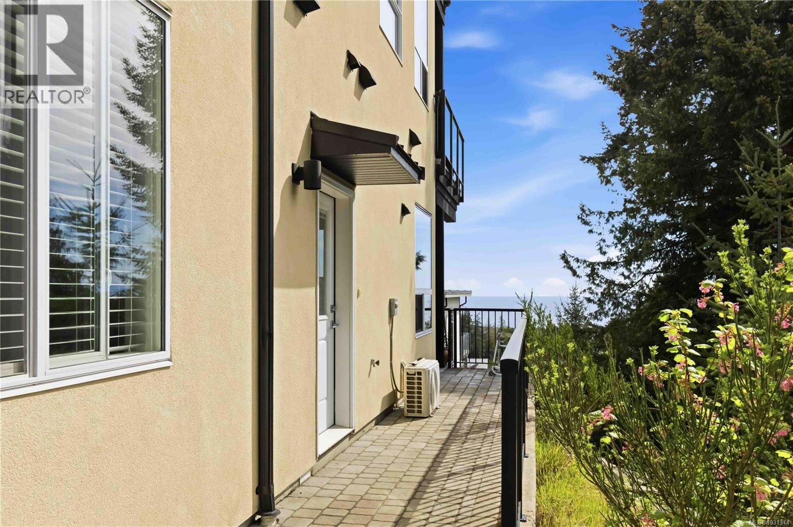 533 Gurunank Lane, Colwood