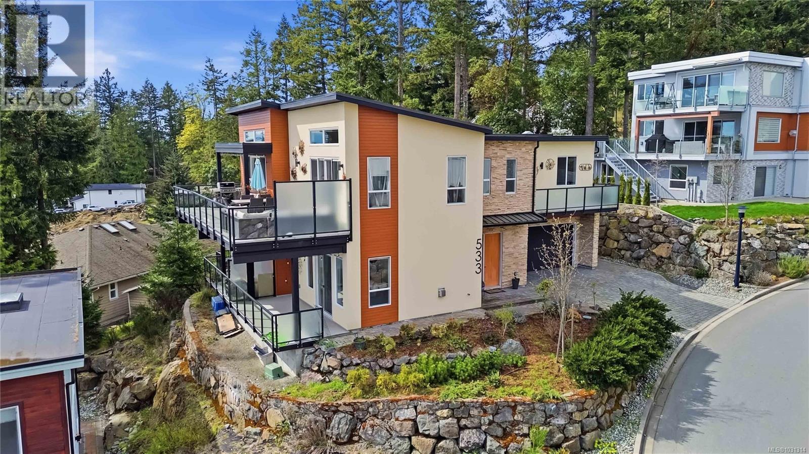 533 Gurunank Lane, Colwood