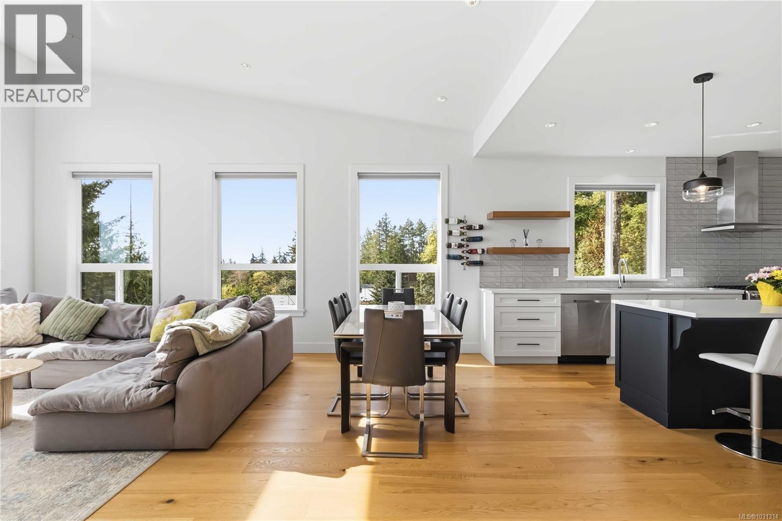 533 Gurunank Lane, Colwood