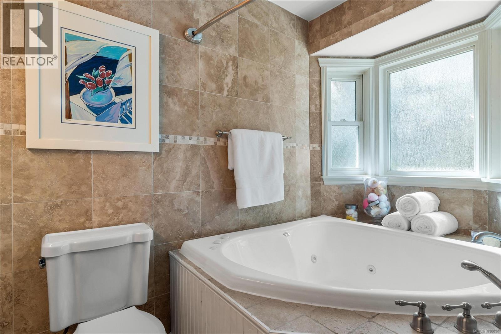 2161 McKean Rd, Shawnigan Lake