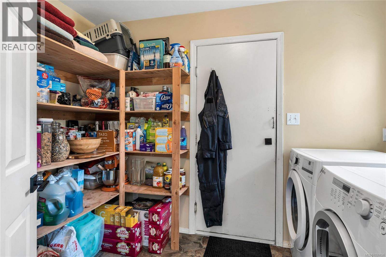 2161 McKean Rd, Shawnigan Lake