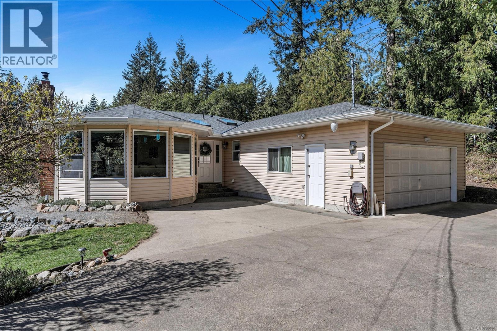 2161 McKean Rd, Shawnigan Lake