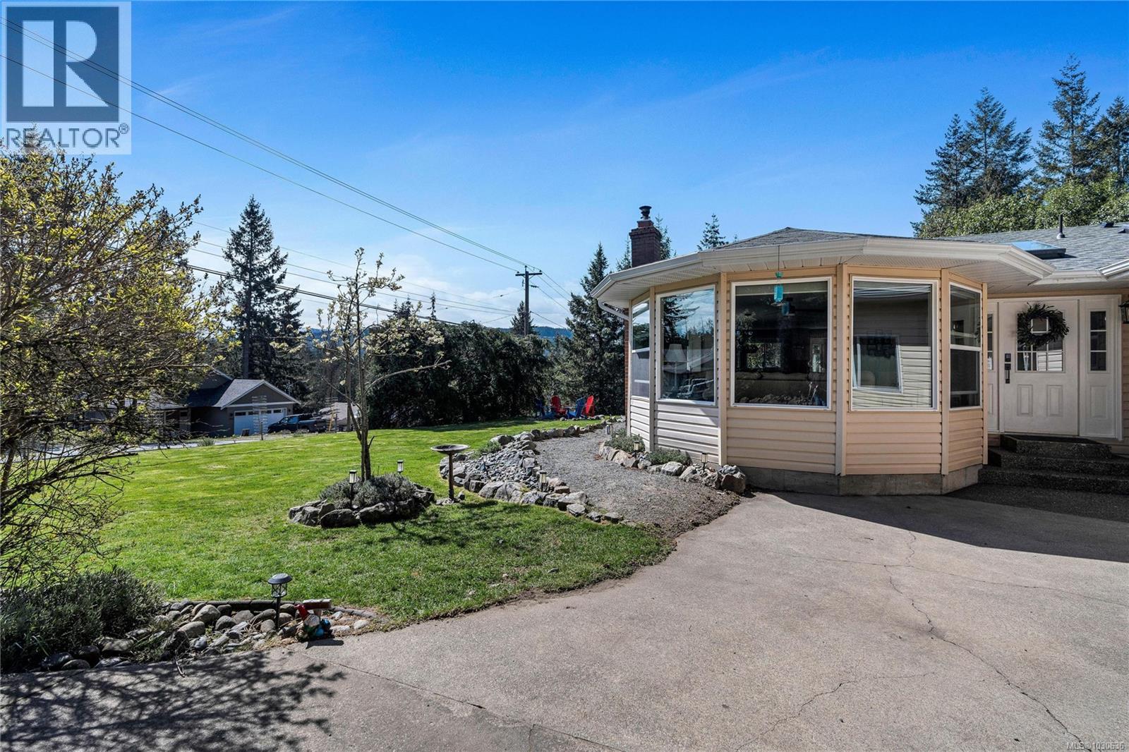 2161 McKean Rd, Shawnigan Lake