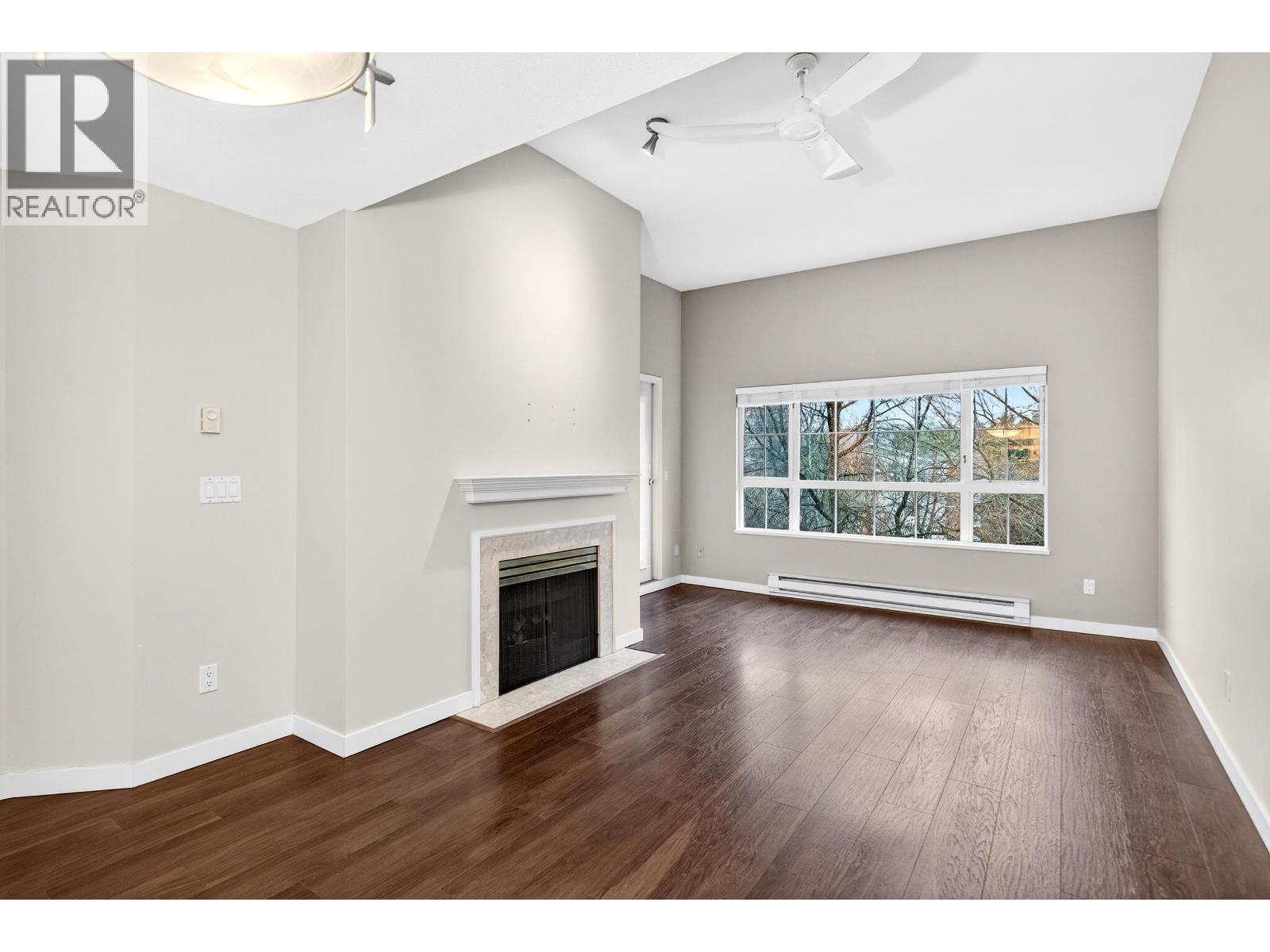 407 2970 PRINCESS CRESCENT, Coquitlam