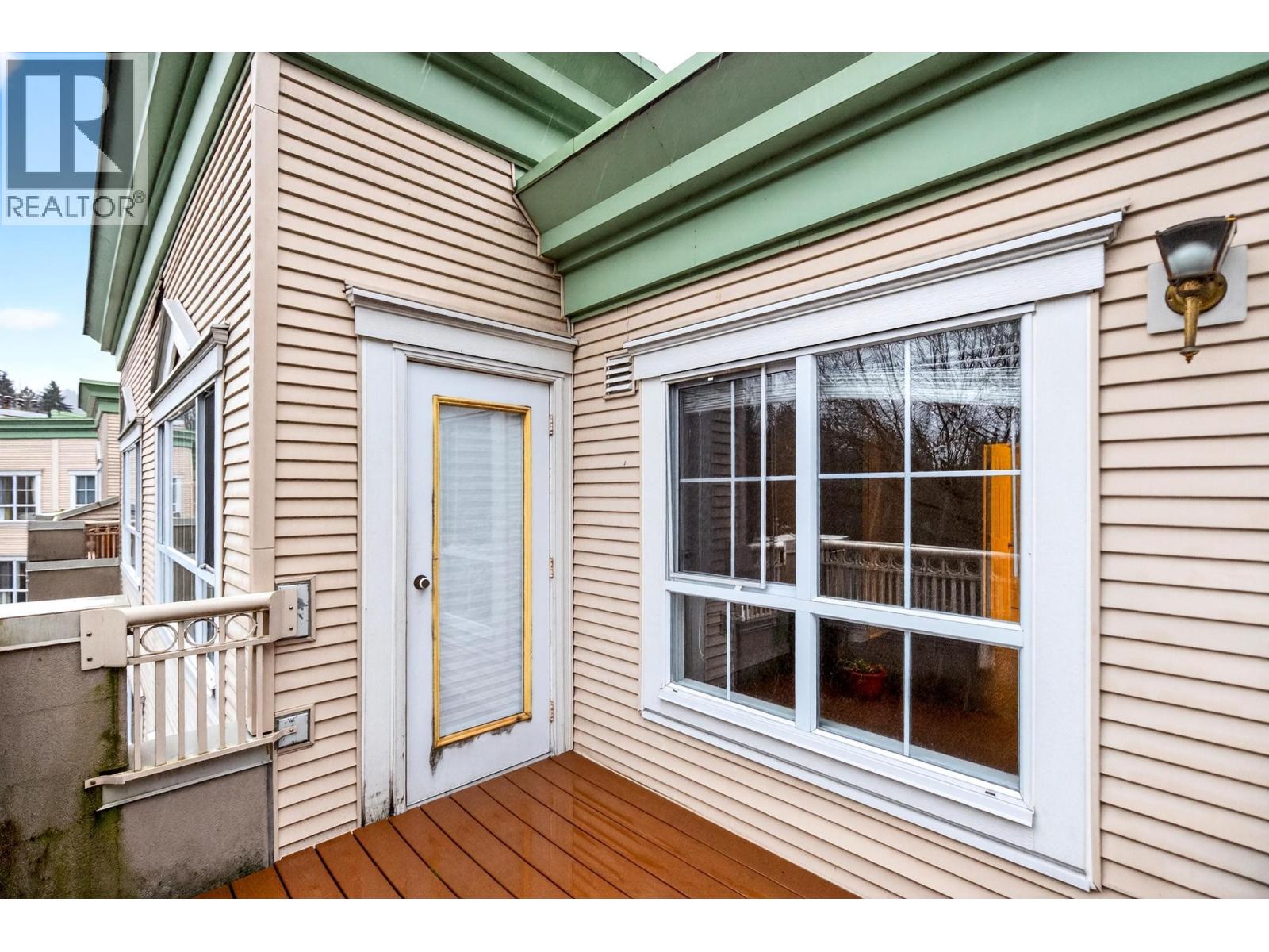 407 2970 PRINCESS CRESCENT, Coquitlam