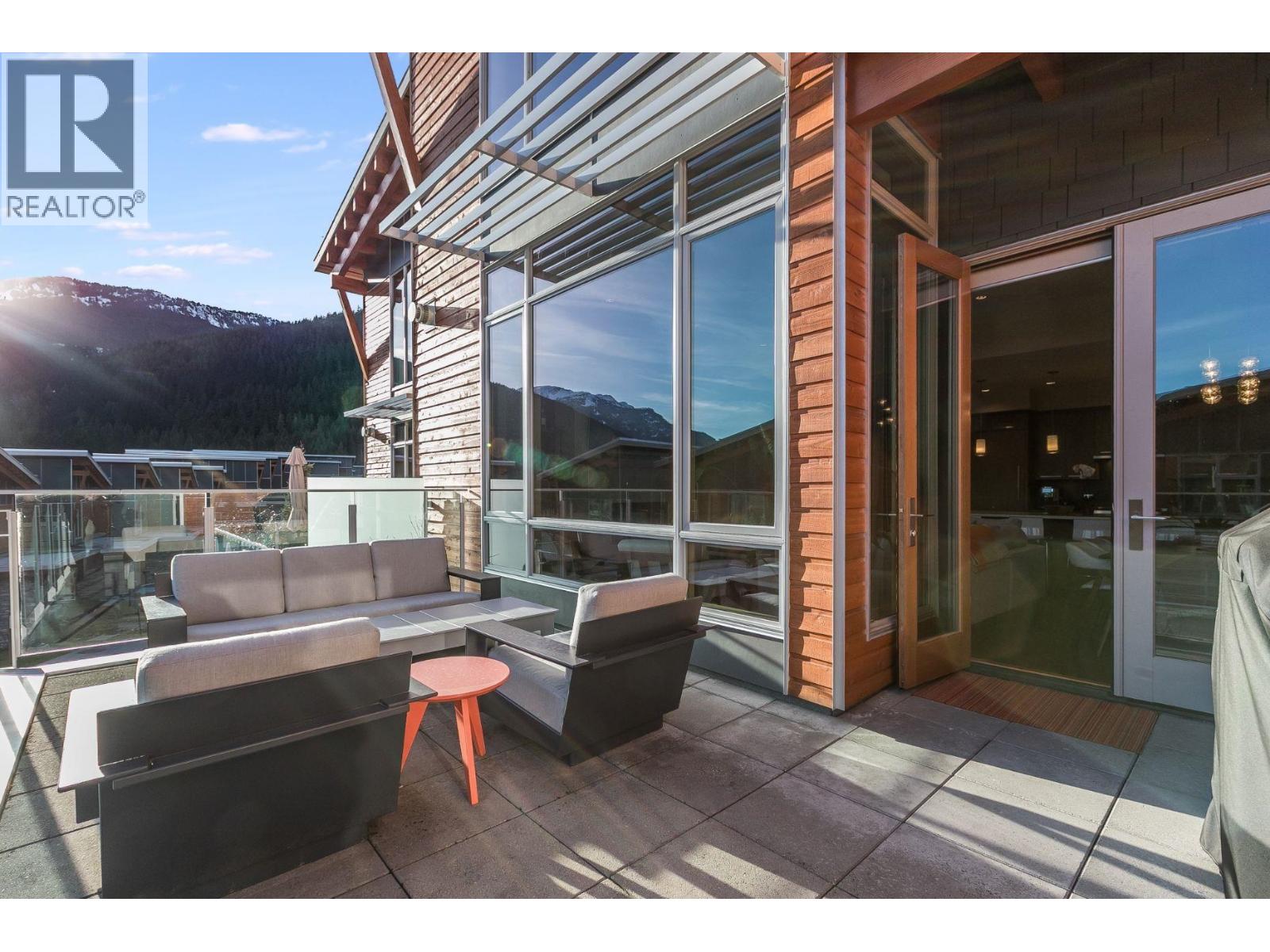 34 8400 ASHLEIGH MCIVOR DRIVE, Whistler